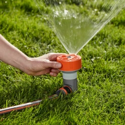 Arroseur Oscillant Et Asperseur Arroseur Pic Twist Classic Gardena 4 Surfaces Arrosage Raccord Inclus -Espace vert et piscine Boutique arroseur sur pic twist classic gardena 4surfaces arrosage au choix avec raccord tuyau inclus 4