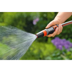 Lance Et Pistolet D'arrosage Lance D'arrosage Et De Nettoyage Multi-jets - Gardena 18300-20 -Espace vert et piscine Boutique p256915 pic3